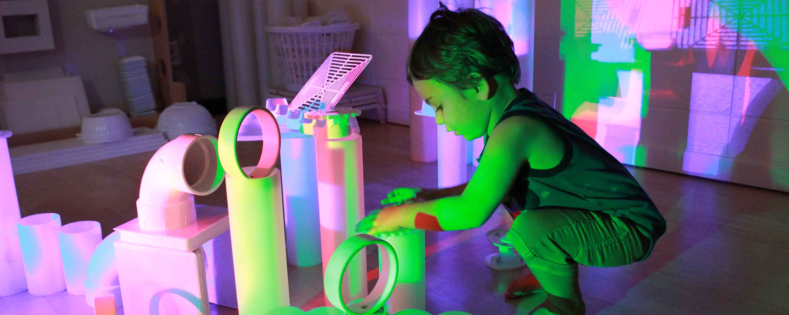 Child learning with shapes and light